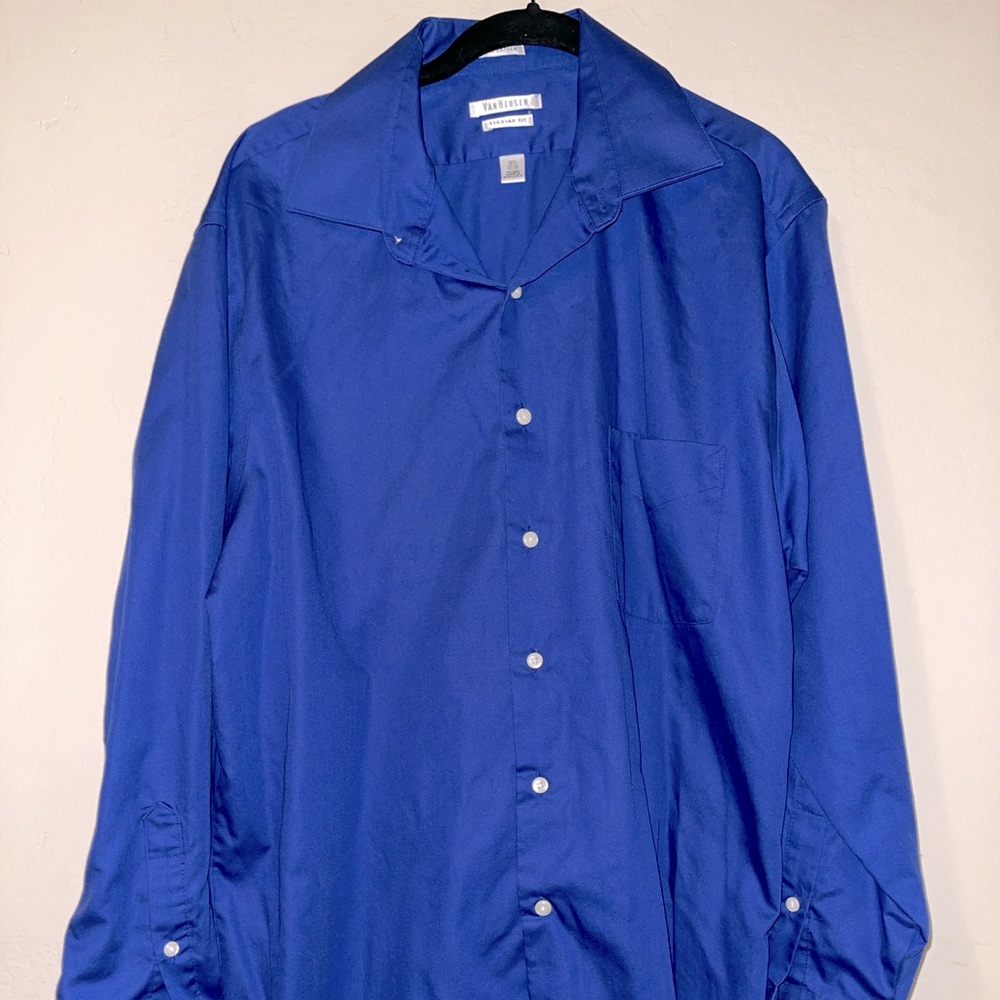 Van Heusen dress shirt